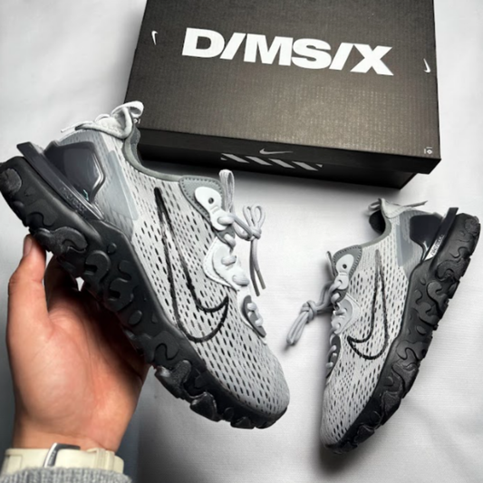 Nike React