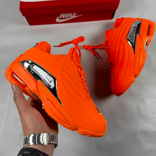 Nike Nocta