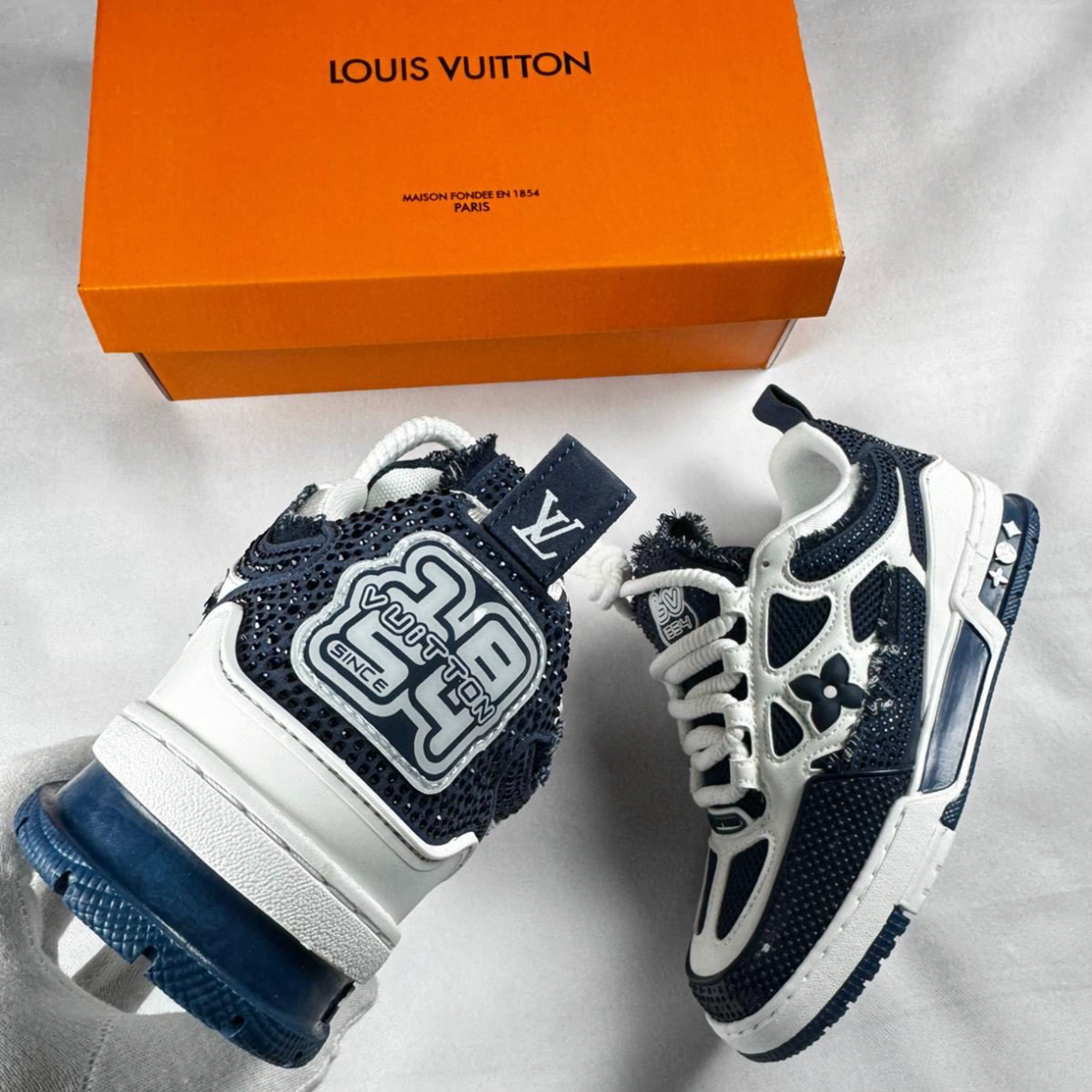 LV Skate