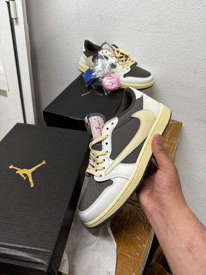 Nike Travis