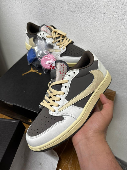 Nike Travis