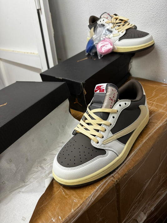Nike Travis